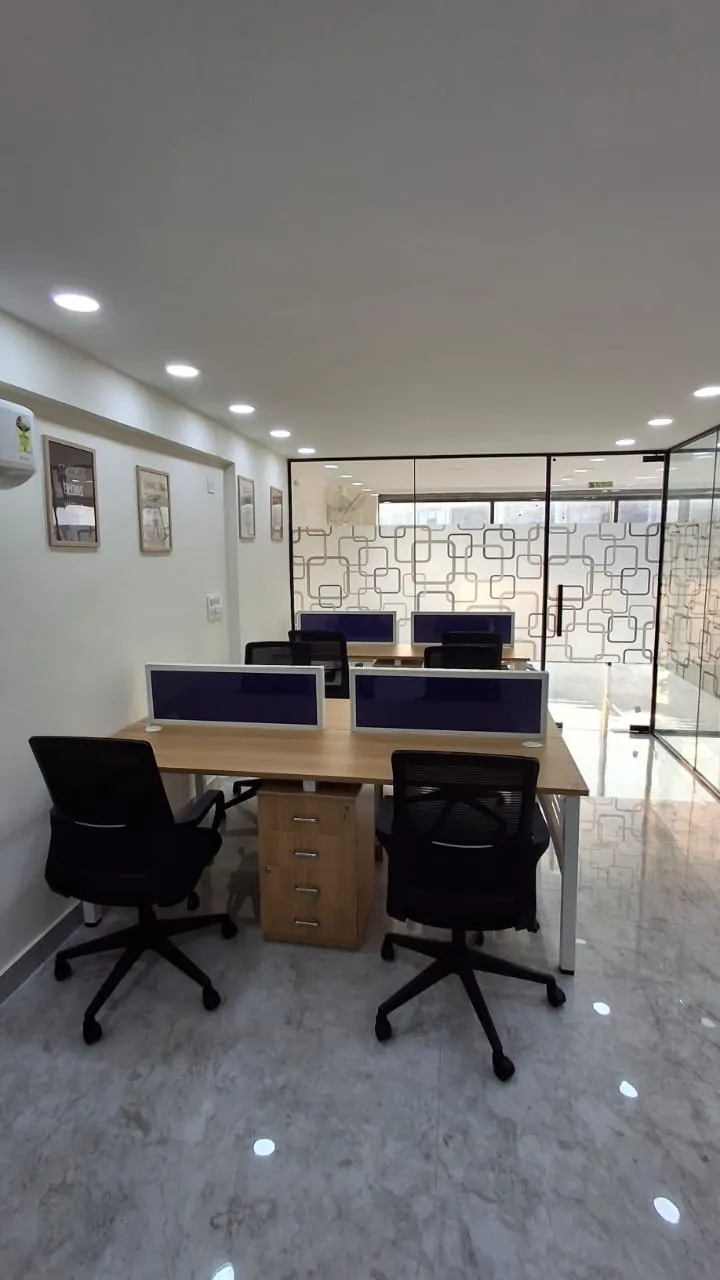 Desk cluster at UrbanZone Space, SCO 47 · Sector 113